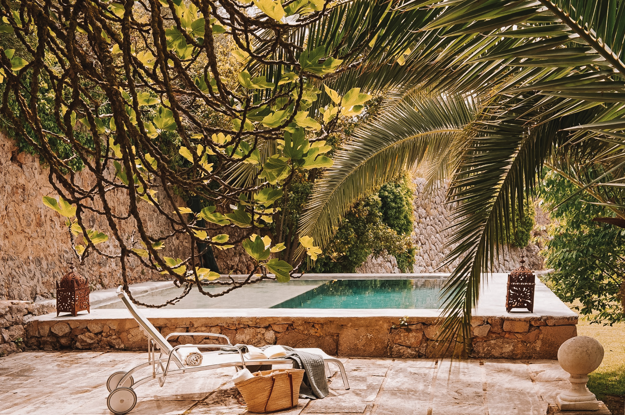 mirabo-de-valldemossa-mallorca-spain-pool