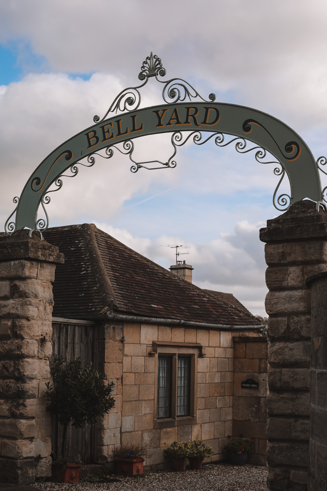 bell-yard-cotswolds