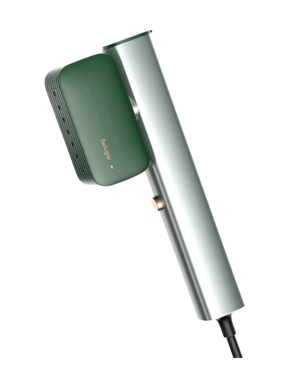 Traveler Gift Guide Steamer