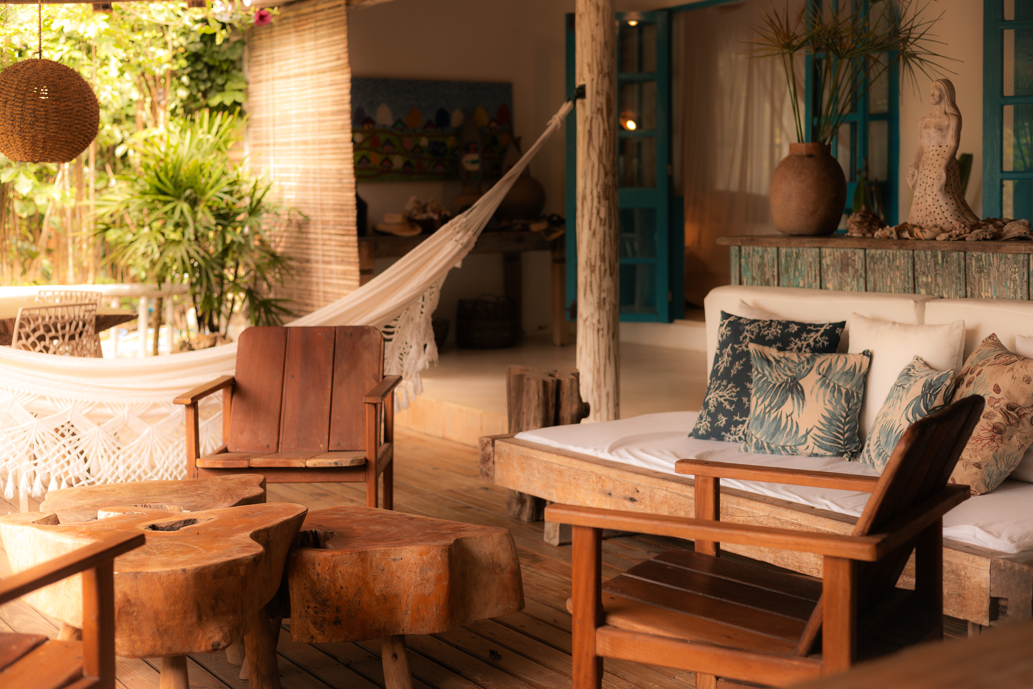 Rent La Belle Du Jour